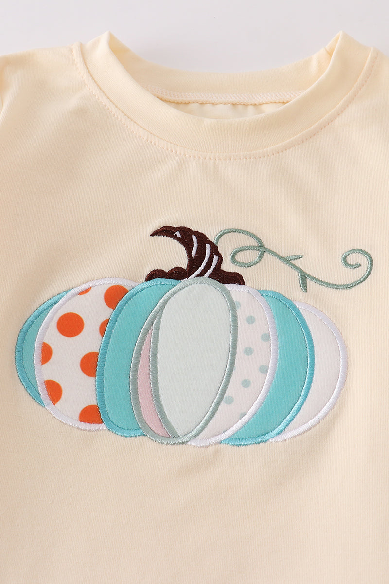 Cream pumpkin applique boy set