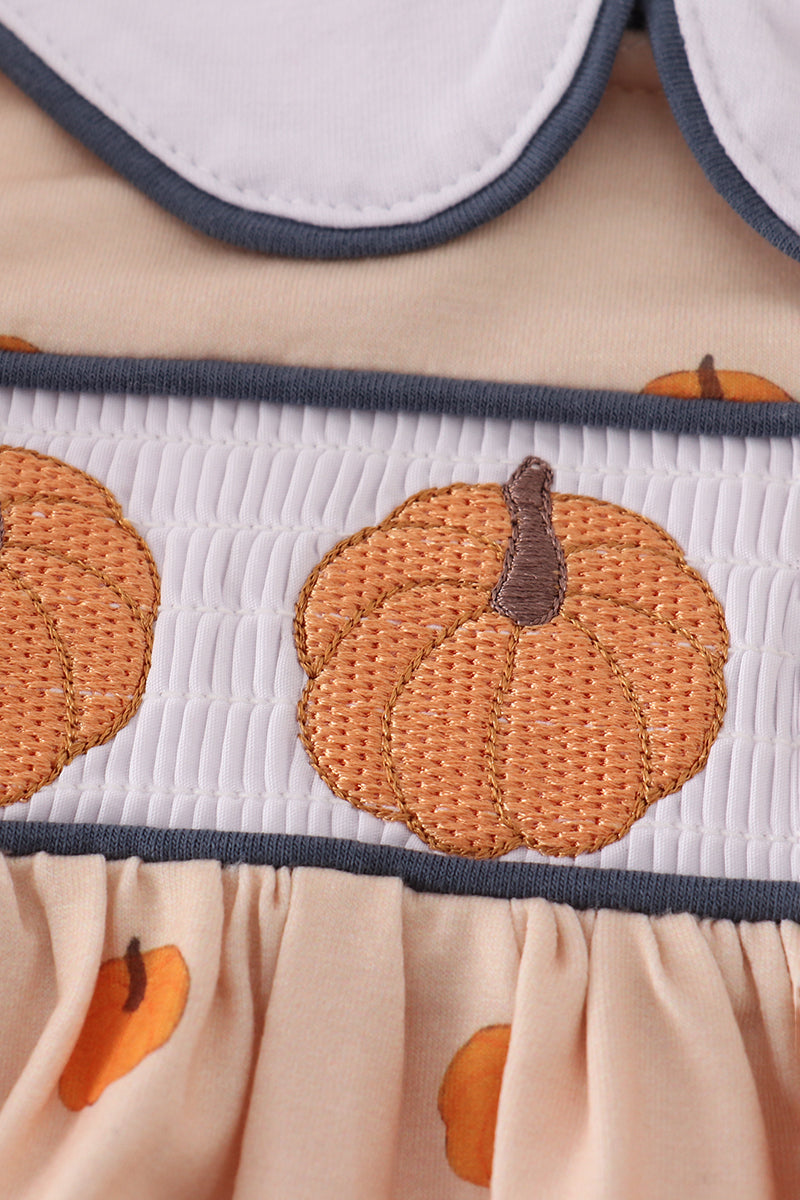 Khaki embroidery smocked bloomer set