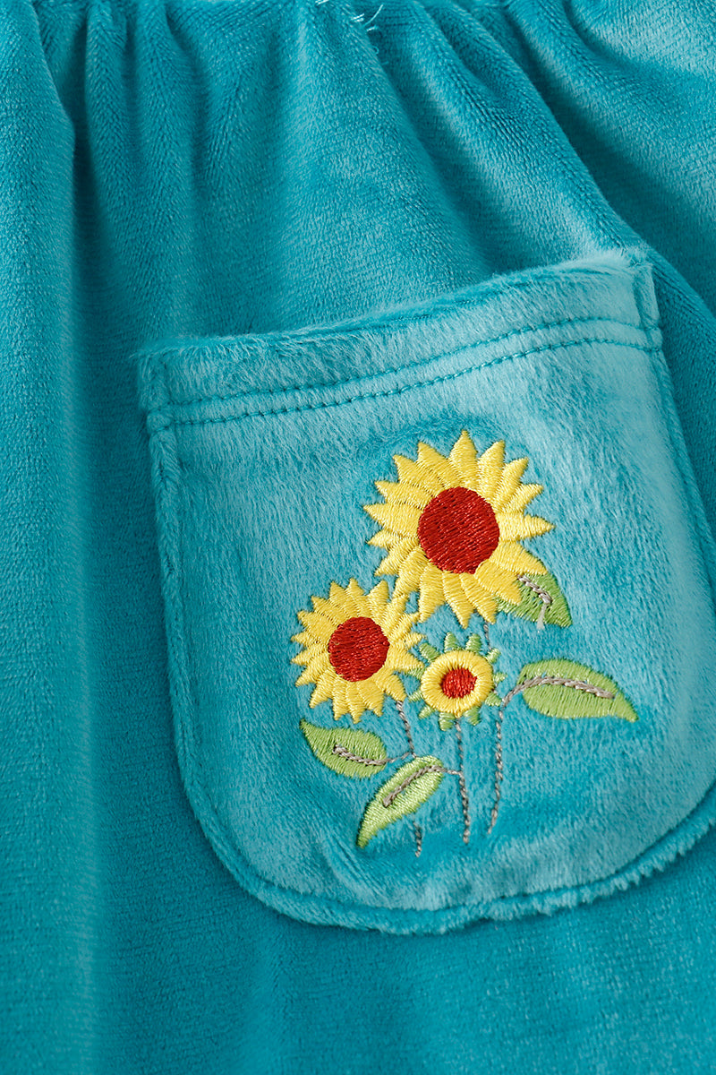 Blue velvet sunflowers embroidery girl set