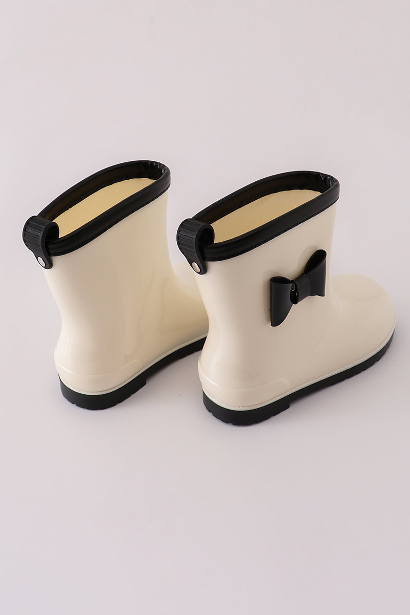 White & black bow rain boots